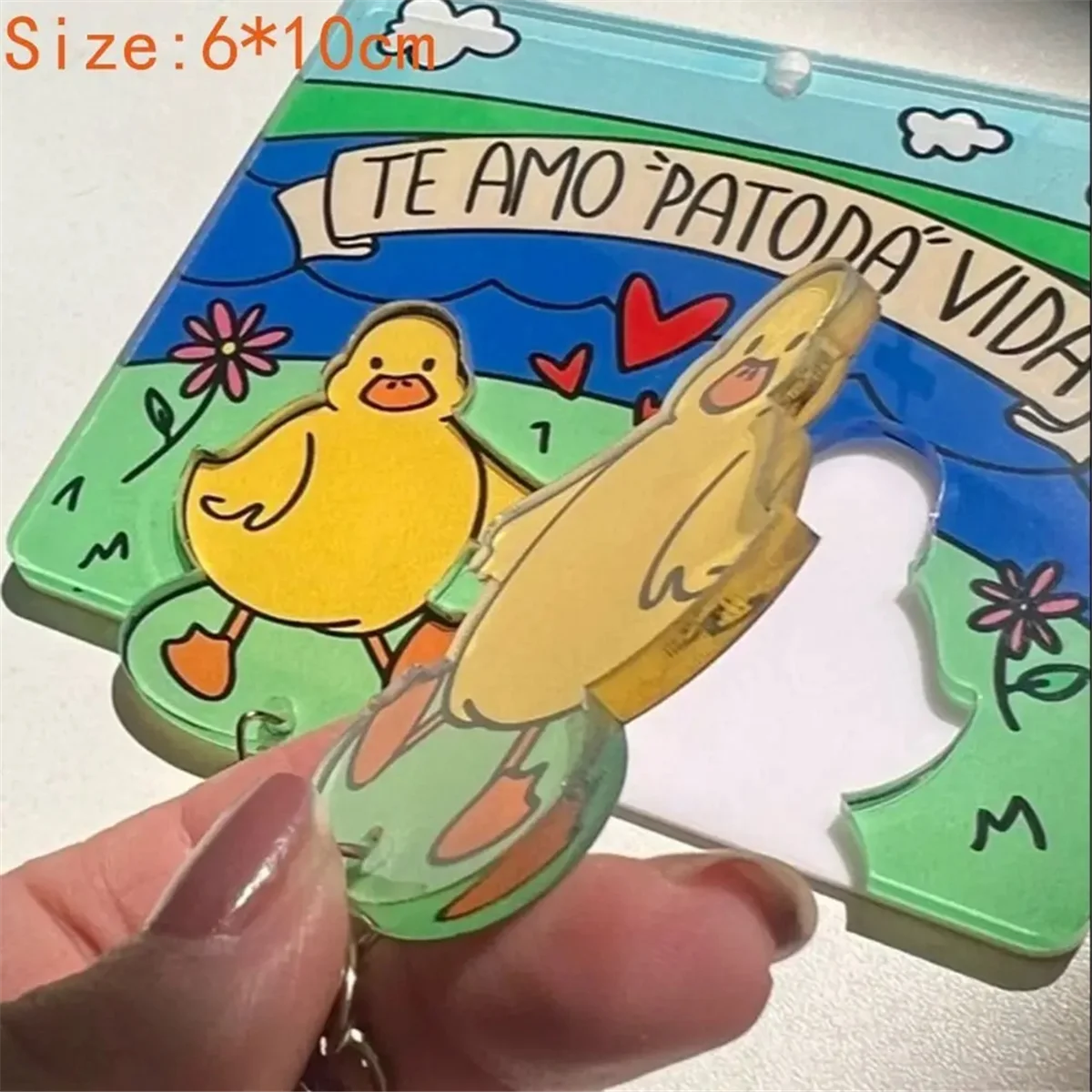 Mini Duckling พวงกุญแจใหม่ Creatives เครื่องประดับแหวนน่ารัก PVC + อะคริลิคคู่ Key Chain ผู้ชาย