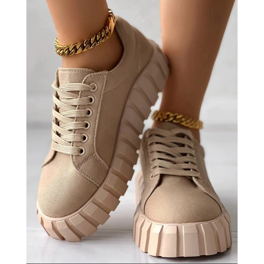 

Women Eyelet Lace-up Platform Sneakers Sports Shoes Chaussures Casual Canvas Shoes Women y2k Solid Flats Sports Shoes for Women