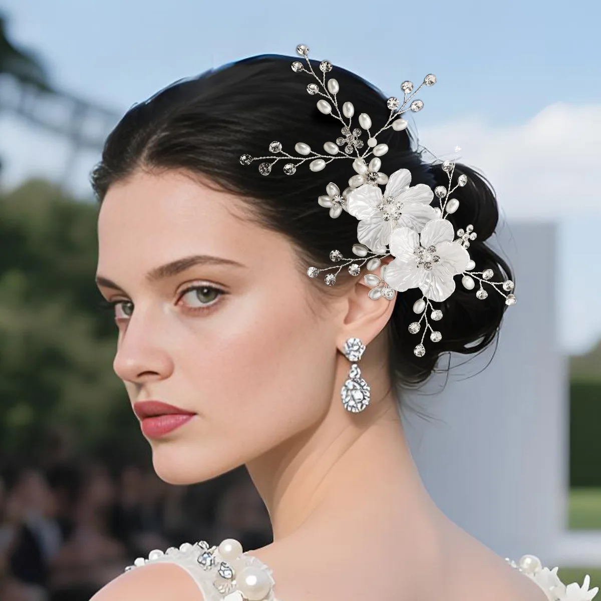الأوروبية والأمريكية الزفاف أغطية الرأس الزفاف سوبر الجنية الأبيض شل زهرة دبوس الشعر اليدوية كريستال عموم مشط الشعر دبوس الشعر مجموعة