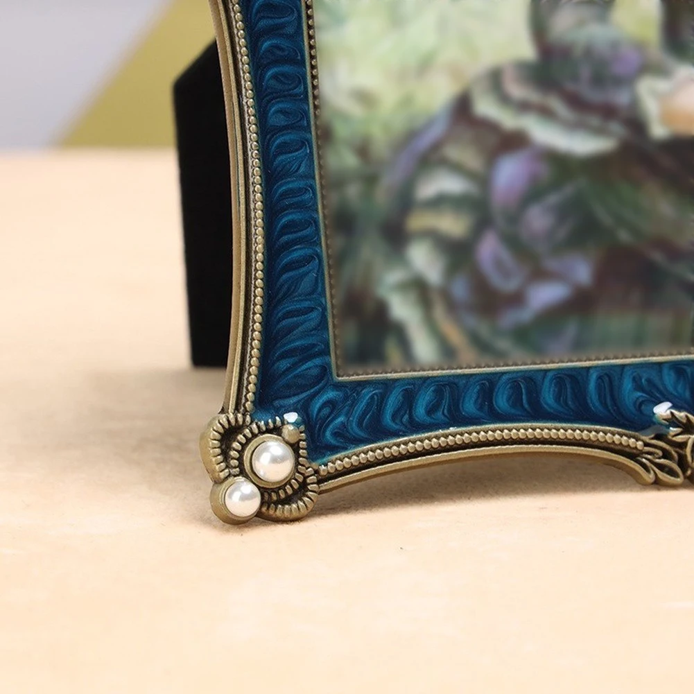 6in Frame12.5*17.5CM Photo10*15CM Baroque Photo Frame Elaborate Scrollwork Frame Freestanding Tabletop Display