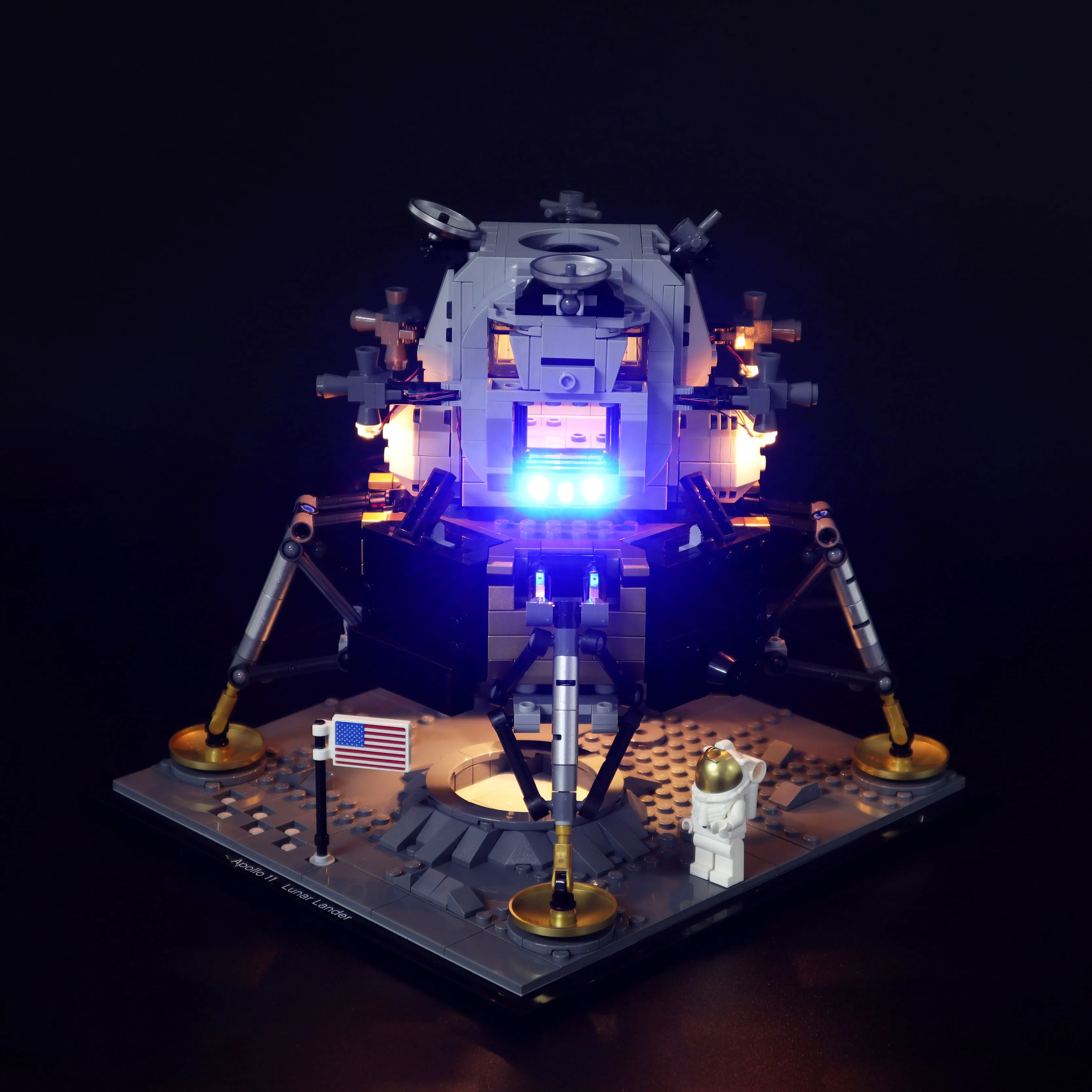 

Комплект светодиодных фонарей подходит для Lego NASA Apollo 11 Lunar Lander 10266, строительные блоки, декоративная лампа (модельные кирпичи в комплект не входят)