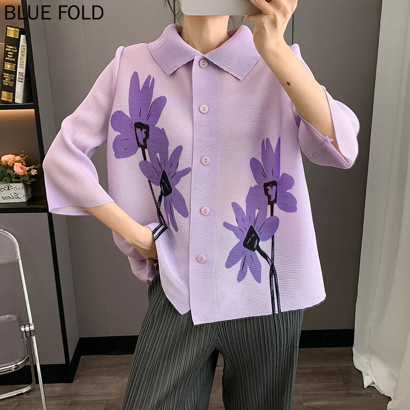 

Miyake 2025 Fall New Shirt Female Printing Wild Lapel Single-breasted Pleated Cardigan Tops