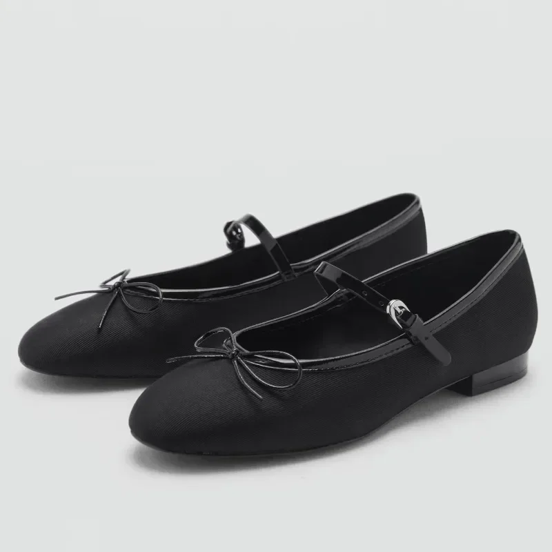 

Sweet Bow Decorated Ballet Flats for Women Luxury Belt Buckle Designer Shoes Comfortable Light Shallow Round Toe Mary Jane Shoes