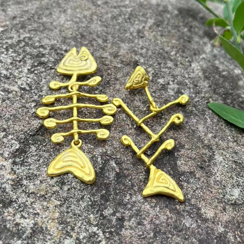 Vintage Gold Color Fish-Bone Asymmetric Dangle Earrings