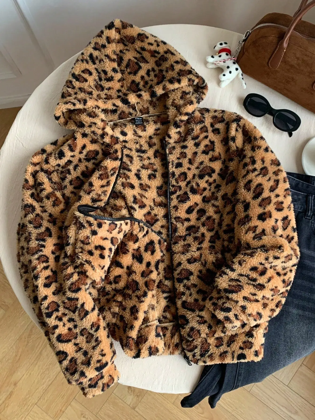 

Женская толстовка с капюшоном и леопардовым принтом, на молнии, уютная повседневная куртка для осени и зимы