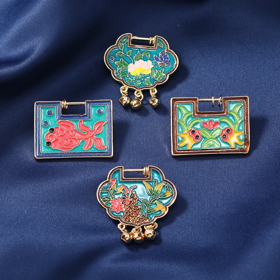 Cerraduras clásicas nacionales de larga duración para mujer, insignias de flores de carpa esmaltadas, alfileres, colgante de perla Retro Vintage, accesorios elegantes para mujer