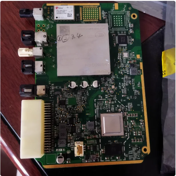 

Для ZED-F9K-00B-01 MIMX8QX6AVLFZAC i.MX8Q макетная плата 88Q5050 TD45446