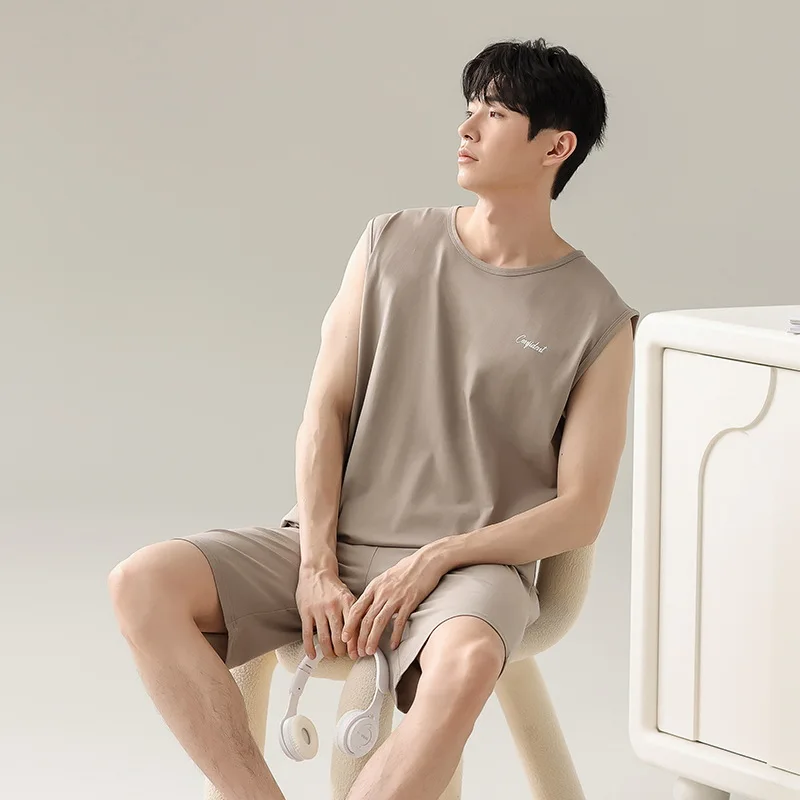 

Men's Solid Lounge Set Sleeveless Round Neck Top And Shorts Breathable Fabric Soft Touch Fit Loungewear Sleepwear Casual Attire