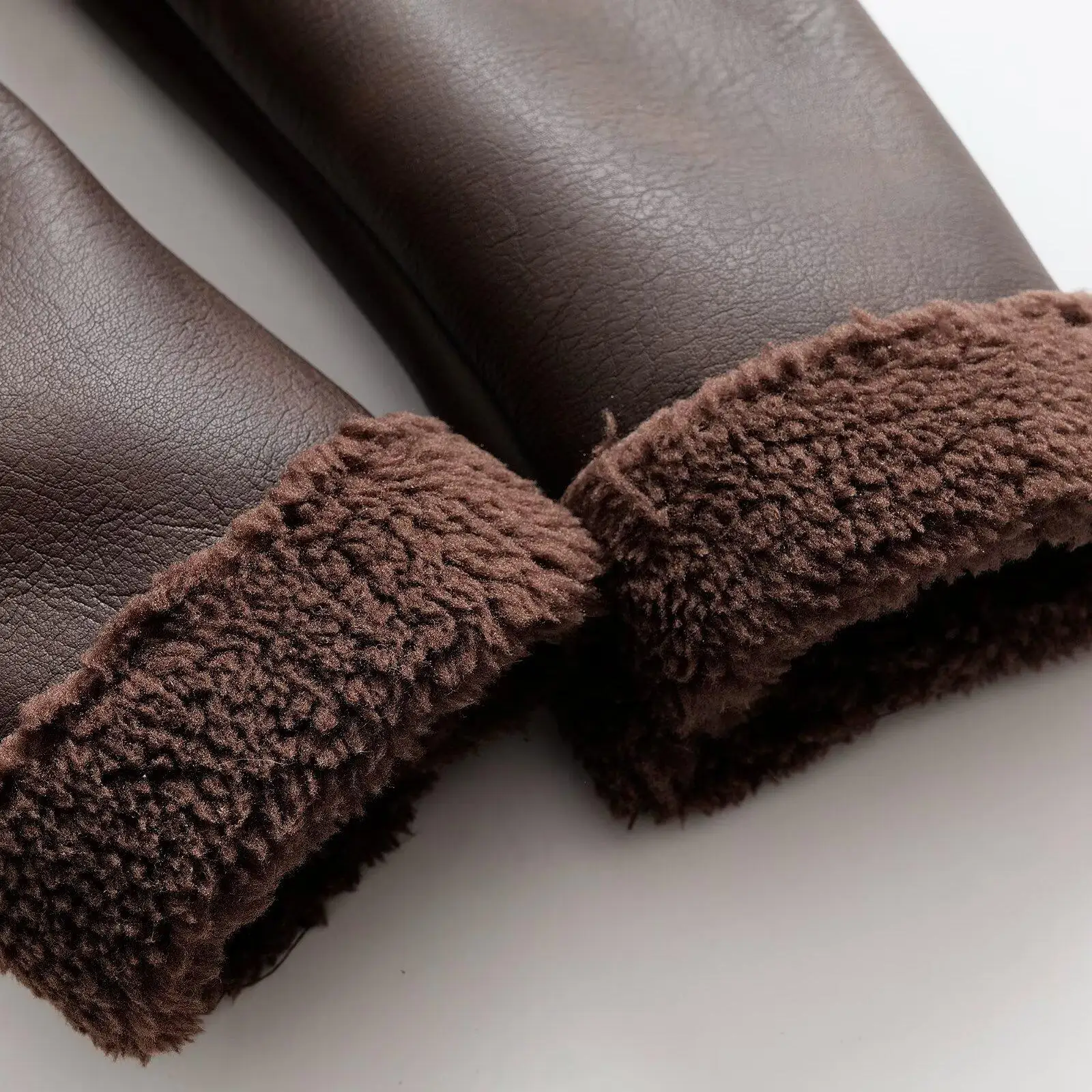 เสื้อโค้ทหนังแท้สีพื้นสำหรับผู้หญิง WMXZ คอลเลคชั่นฤดูใบไม้ร่วง-ฤดูหนาว 2024  คอปกขนสัตว์  ทรงหลวม  อเนกประสงค์  ให้ความอบอุ่น