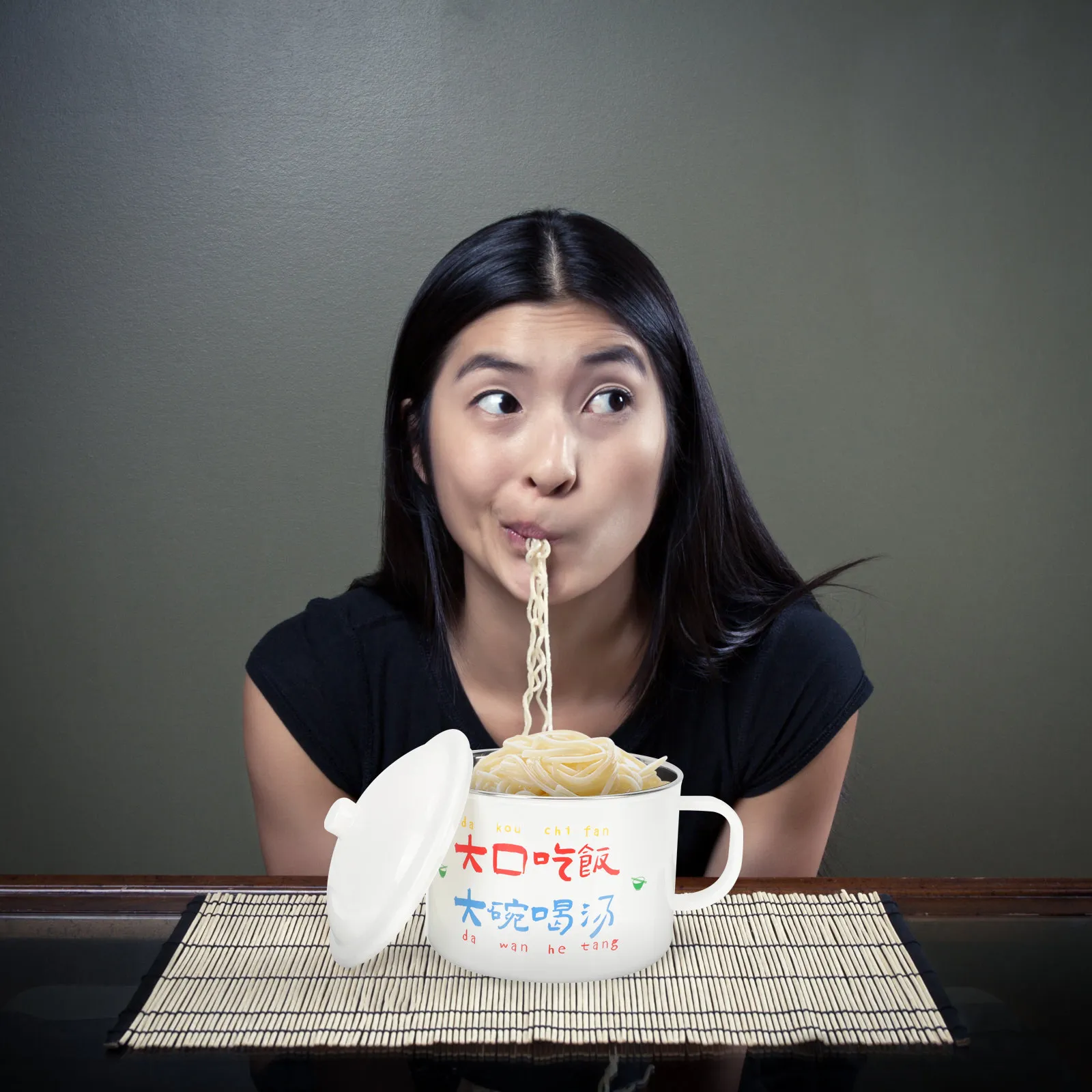 Tazón de Fideos Retro de Acero Inoxidable con Asa, Tapa Hermética, Multifuncional, para Sopa Instantánea, Arroz, Portátil, para el Almuerzo