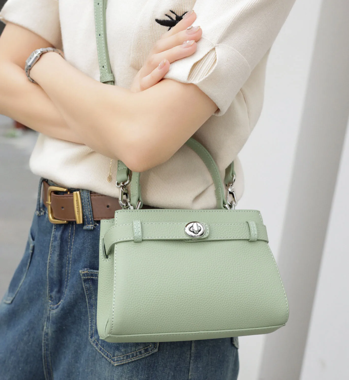 

2025 mini fashion tote handbag women luxury bucket shoulder bag cowhide genuine leather shopping slant bag vintage travel bag