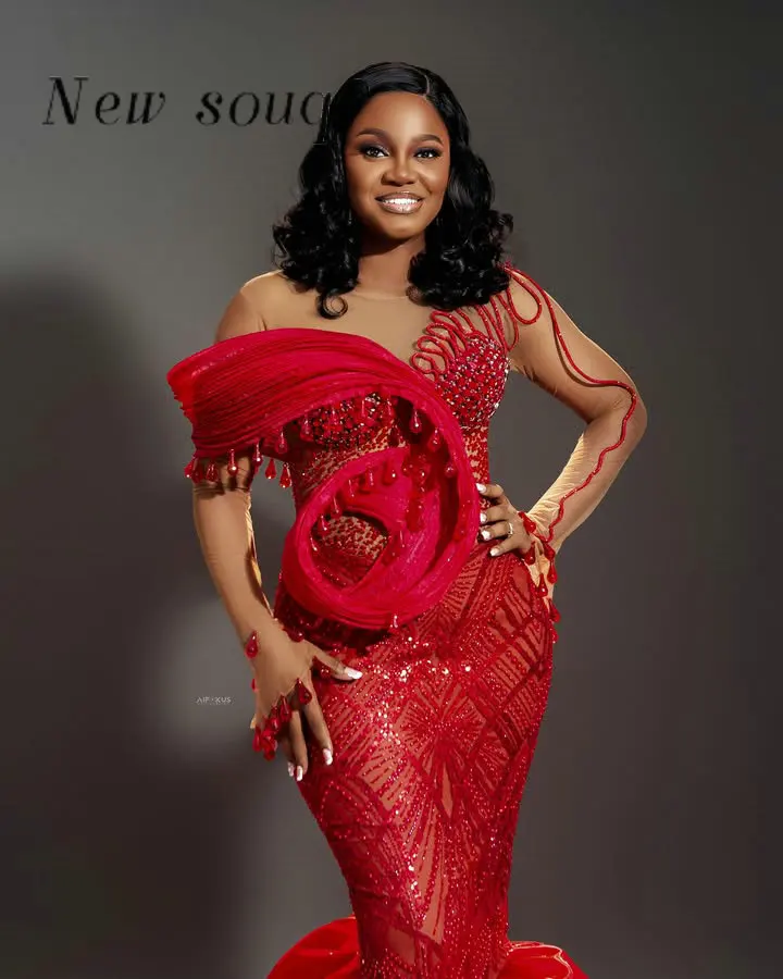 Aso Ebi Plus Size Red Mermaid Evening Dresses Sparkly Crystals Beaded Sequins Long Wedding Prom Dinner Party Gowns Customized