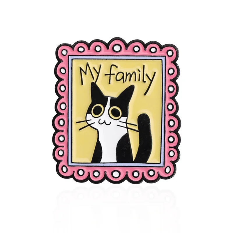 5pcs Cute Cat Dog Photo Frame Enamel Brooch Creative Family Good Friend Lapel Pin Badge Backpack Clothing Hat Accessories