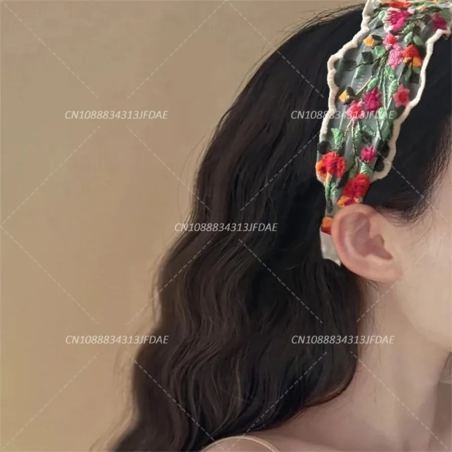 

Summer Embroidery Flower Headband Mesh Ethnic Style Floral Fabric Wide Rim High Skull Headband Sweet Bohemian Style Headband