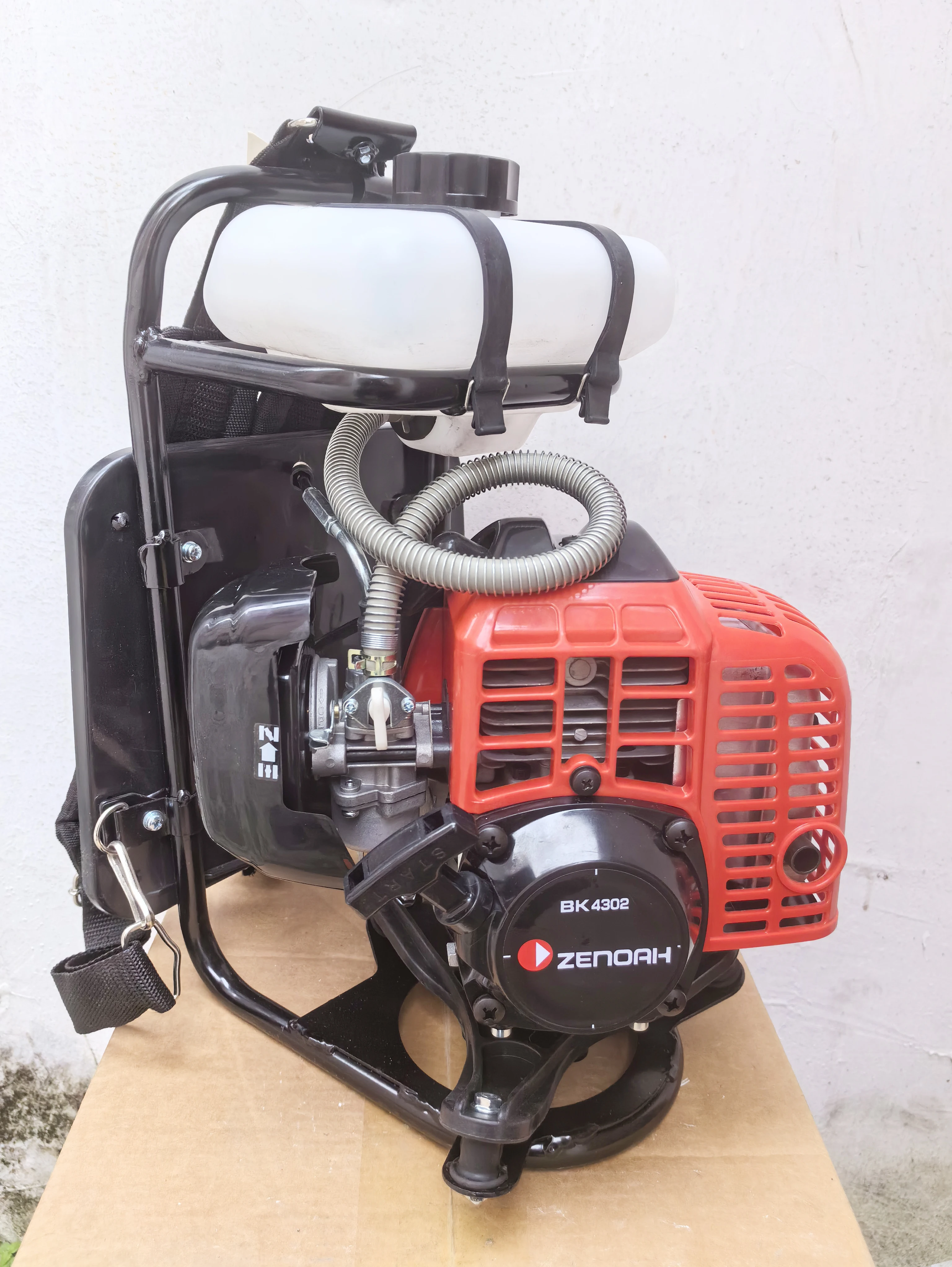Imagem -02 - Grass Trimmer Brush Cutter Motor Motor Apenas Mochila Mochila Float Carburador Tanque Bk3410 Bk4302