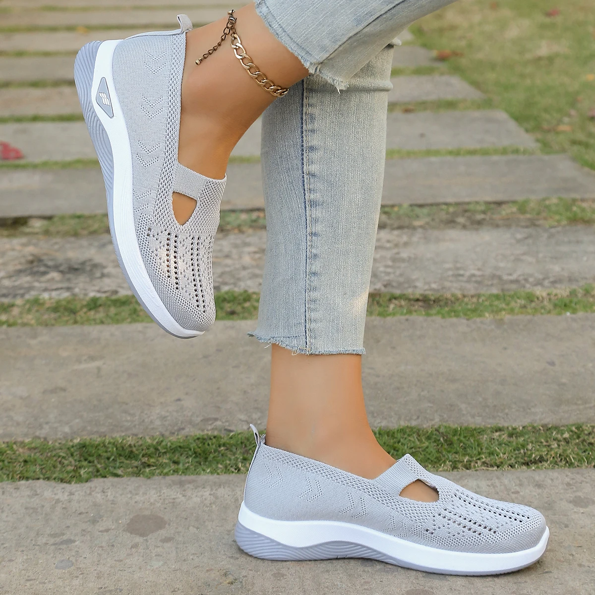 women's summer shoes , simple, Solid color series of mom shoes sale shoes casual sneaker with free shipping image 3