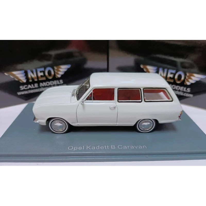 Neo 1:43 أوبل كاديت بي قافلة 1971 الراتنج نموذج سيارة الكلاسيكية الكبار هدية تذكارية عرض ثابت