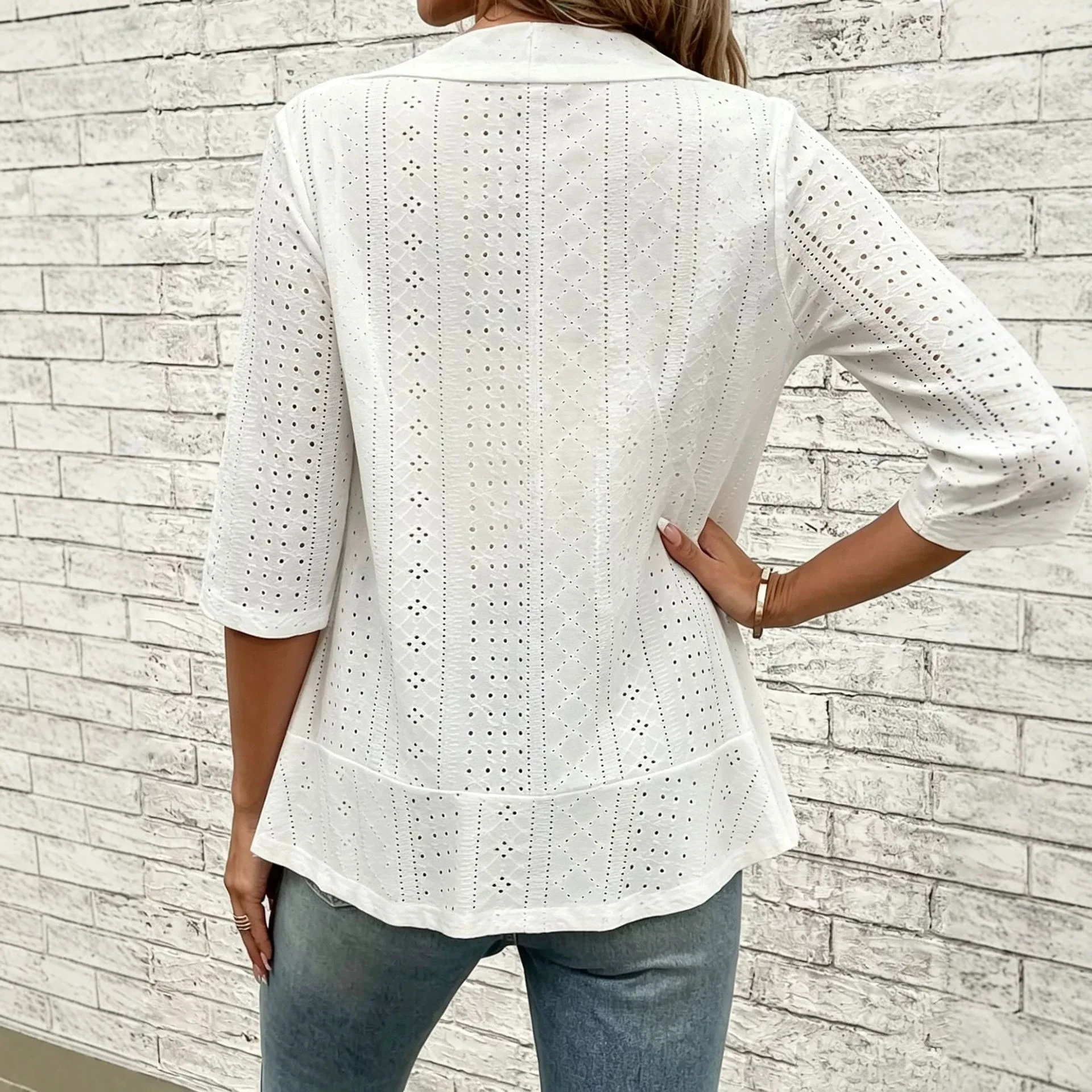 European and American style white hollow out seven quarter sleeve open collar lightweight casual commuting sun protection suit