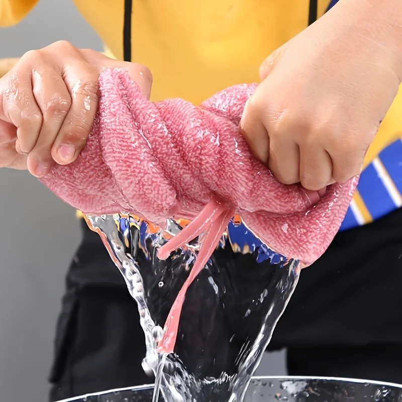 1 Pack of Bow-Tie Hanging Towels - Super Soft, Quick-Drying coral Fleece with Hanging Loop, Suitable for Kitchen and Bathroom -