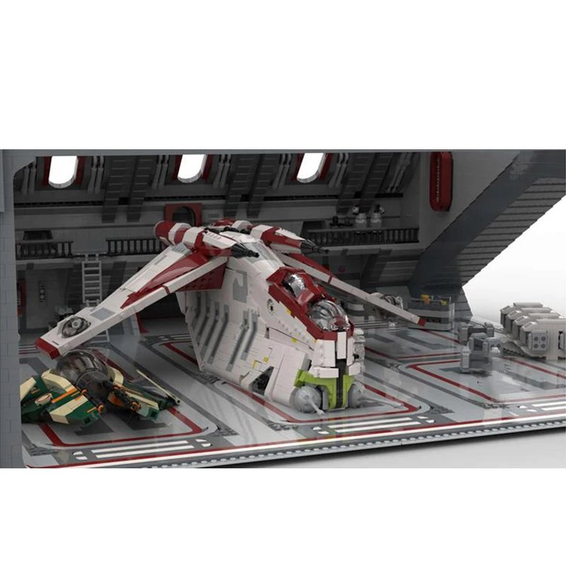 MOC-Venator Hangar Fit for Gunship LAATs/fighters UCS Clone Wars Era Spaceships Building Blocks Creative Ideas Docking Bay Toys