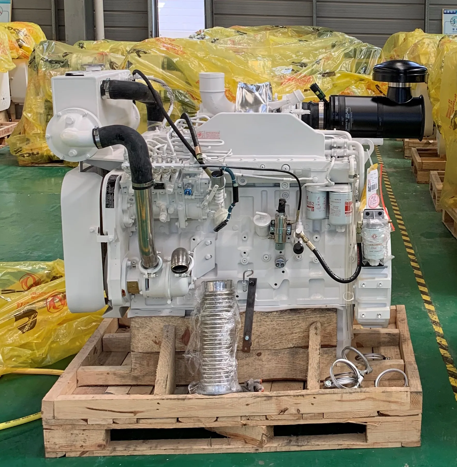 Cummins 6cta8.3-M220 Marine diesel Engine Boat Engines 6cta 6ct 6cylinder Complete Motors
