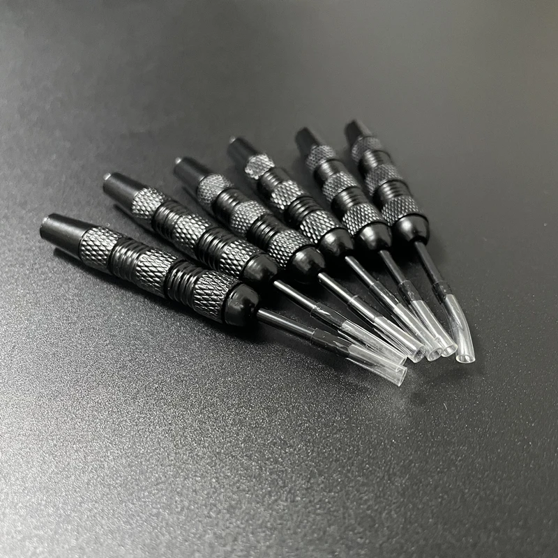 

Exquisitely carved patterns 12 dart needles 18g / 0.63-ounce iron material electrophoretic process dart accessories steel tips