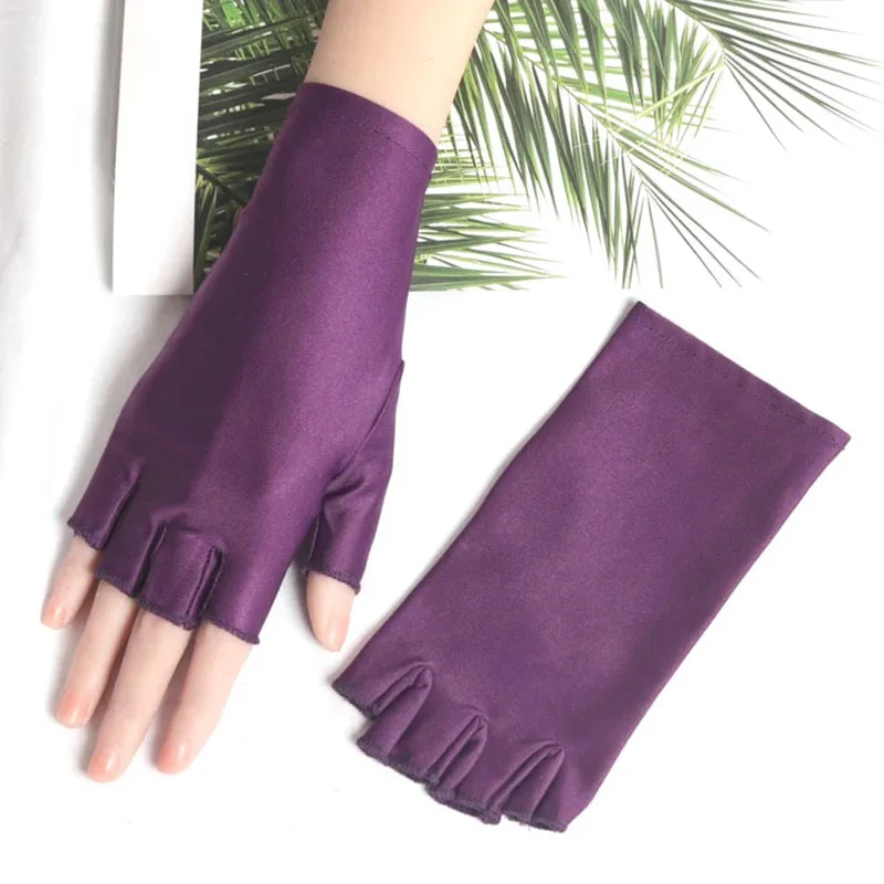 1 Pair Women Casual Lightweight Thin Breathable Half-Finger Gloves for Summer Use Elastic Driving Gloves