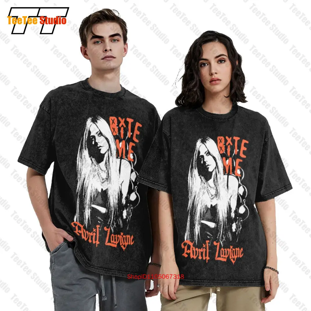Avril Lavigne Bite Vintage Oversized T-Shirt J7MT
