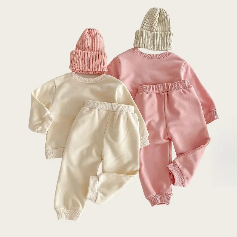 

Adorable Baby Girl Cotton Long - Sleeve Letter Print Outfit Stylish and Comfortable Set - Perfect for 0 - 4 Y Sets for Children