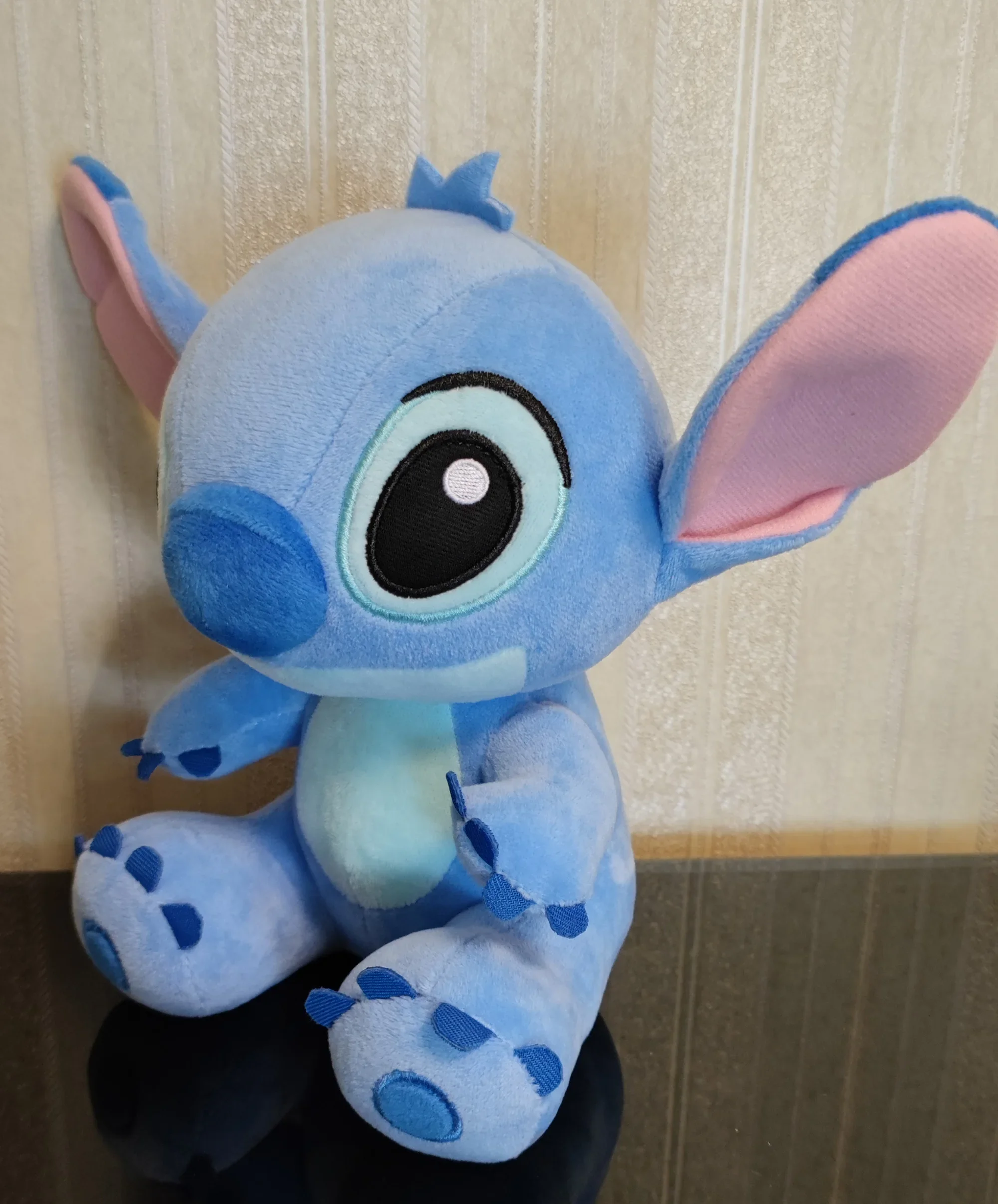 New Hot Disney Cartoon Blu Rosa Stitch Bambole di peluche Anime Giocattoli Lilo e Stitch Stich Peluche Ripiene Giocattoli Regali Di Natale per I Bambini