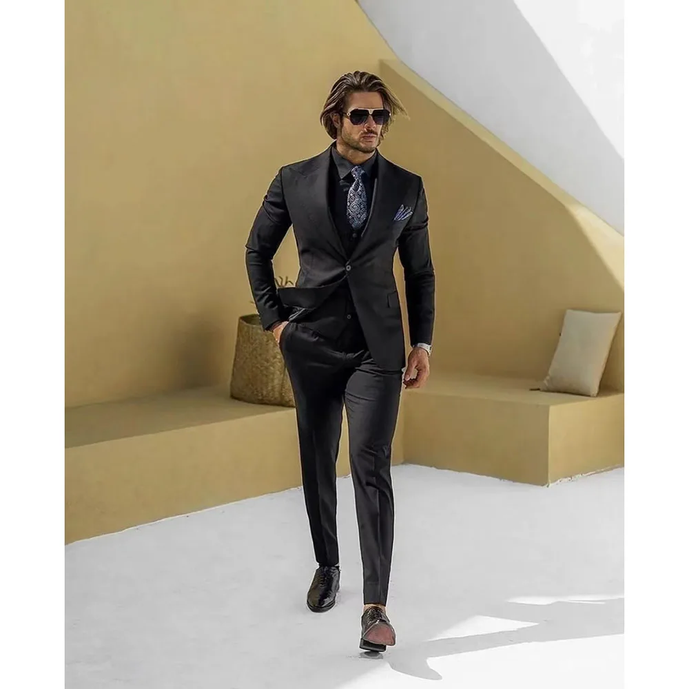 2023 New Fashion Wedding Men Black Peak Lapel Suits Business Casual Formal Costume Homme Slim Fit 3 Pcs Set Jacket Vest Pants