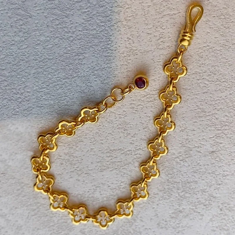 

British [designer] Gold Ring Buckle Ruby Bracelet Women's Retro High-end Jewelry Ornament