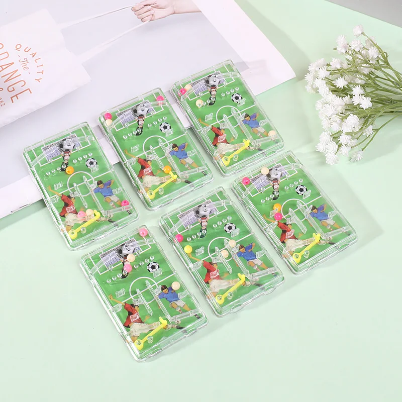 10 قطعة كرة القدم البلاستيكية عشوائية المحيط المتاهة المحمول لوحة الكرة والدبابيس الاطفال اللعب حفلة عيد ميلاد هدية لغز لعبة الدعامة بيناتا حشو #3