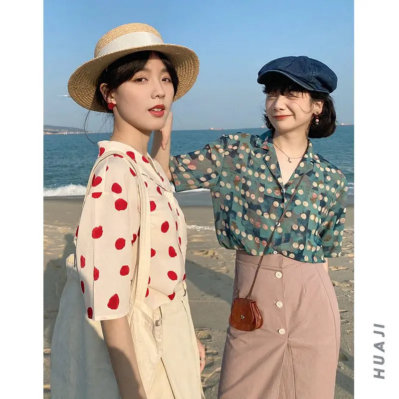 Retro Planet Print Loose Short Sleeved Suit Collar Shirt for Women Vintage ShirtPolka Dot Shirt Ladies Tops Summer 2024