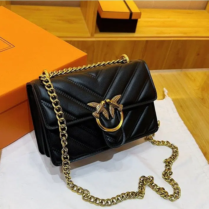 

2026 New Women Swallow Chain Bag, Unique Design Crossbody Shoulder Purse, Vintage Chic Small Bag for Daily Use