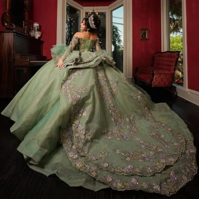 Green Off Shoulder Ball Gown Quinceanera Dresses 2024 Sweet 16 Princess Appliqued Party Gowns Vestido De 15 Anos