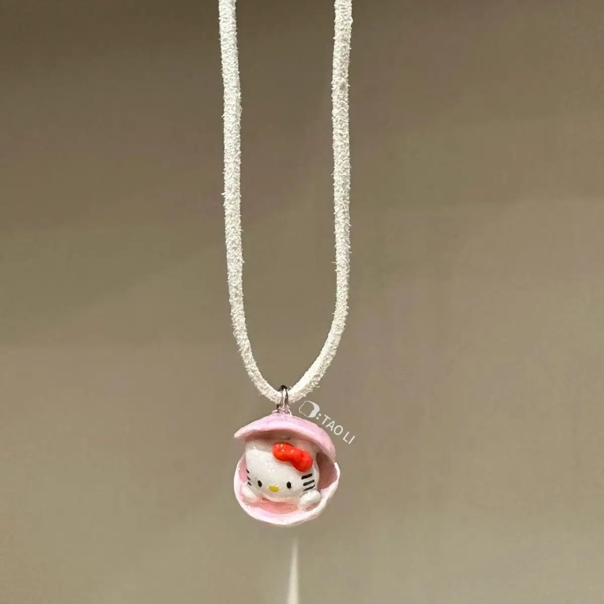 

Sanrio Hello Kitty Necklace Charms for Women Fashion Jewelry Accessories Ornament Girls Birthday Christmas Gift