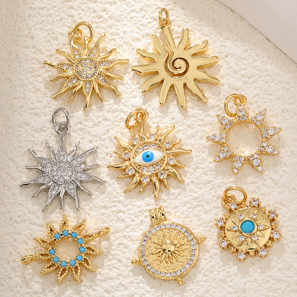 

Luxury Diy Copper Plated True Gold Sun Pendant Christmas Necklace Accessories Jewelry Charms Zircon Hollow Eyes Good Luck Charm