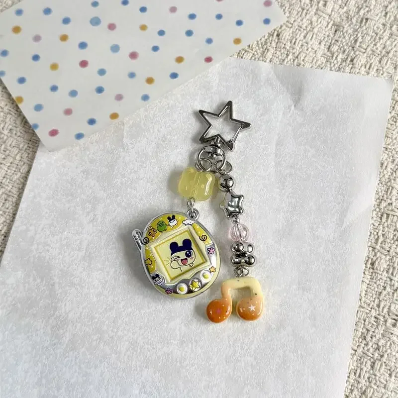 Tamagotchi Perlen-Schlüsselanhänger, Niedlicher 2D Anime-Anhänger Mametchi Mimitchi Kuchipatchi Cartoon-Charms für Rucksack- und Taschendekoration – Detail 8