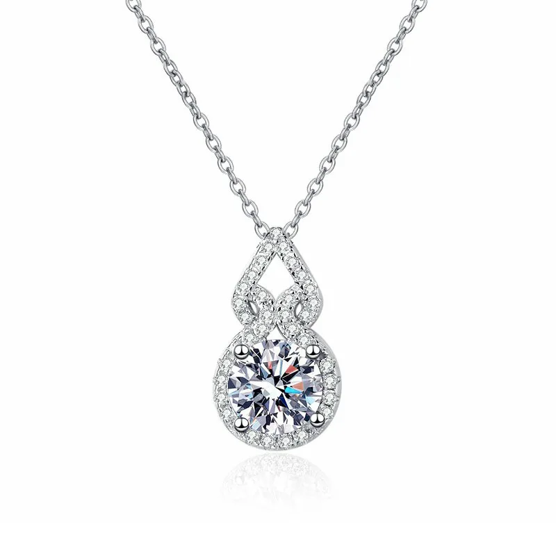 

LioraGem Diamond-studded Gourd Pendant Necklace, Dazzling 1-carat Moissanite Necklace Platinum PT950 Stamp