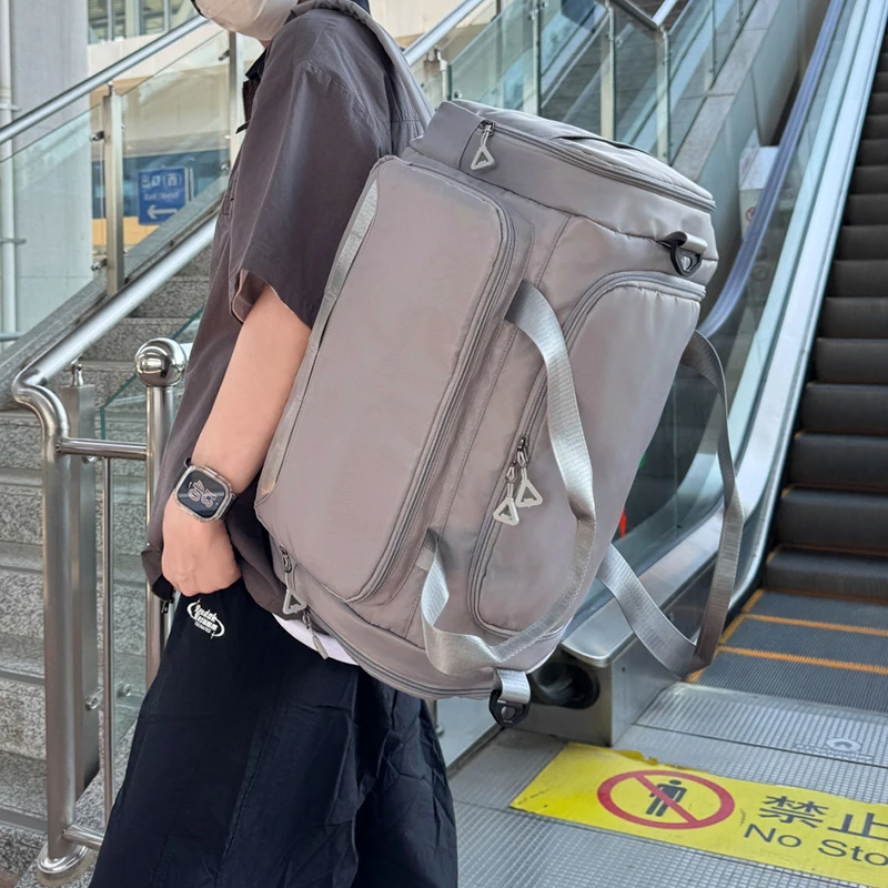 حقيبة اللياقة البدنية مع جيب للأحذية واليوجا والرياضة والسفر في الهواء الطلق ورحلة العمل حقيبة يد جافة ورطبة لمسافات قصيرة حقائب كتف للأمتعة