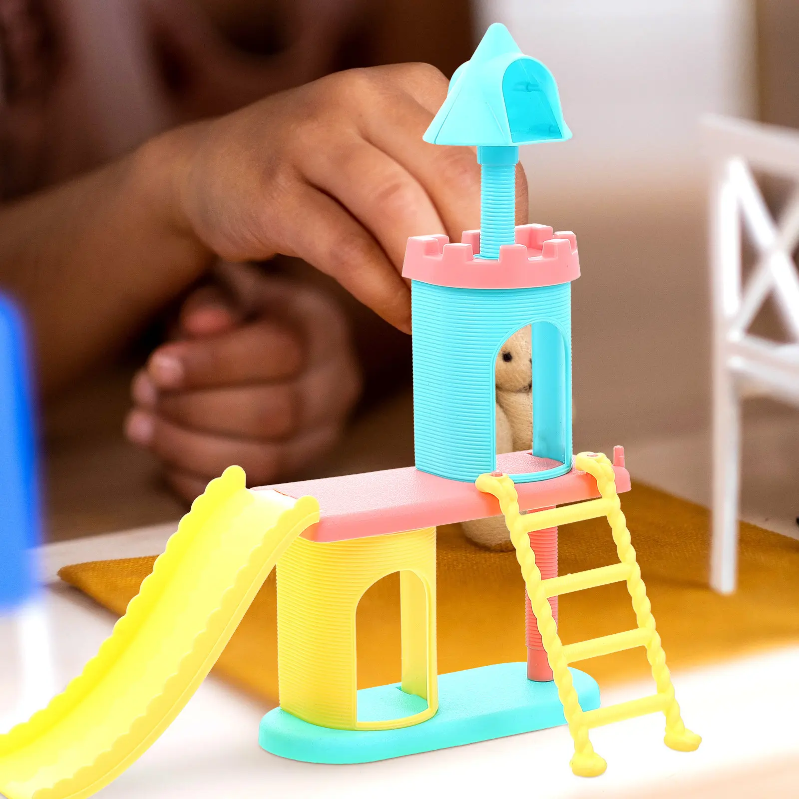 

2Pcs Mini House Amusement Park Slide Ornament Vivid Realistic Design Compact Size for Miniature Home Decor Kids Holiday Party