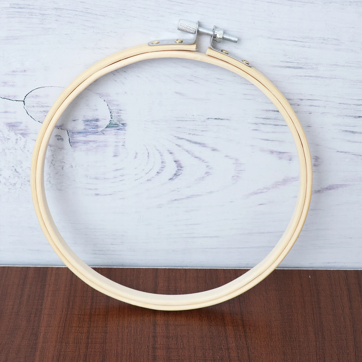 

1Pcs Bamboo Embroidery Circle Frame 18cm Tight Fabric Fixing DIY Craft Needlework Display Home Decoration Gift