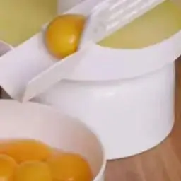 Egg White Separator Machine Kitchen Baking Gadgets Simple Household Egg Yolk Separator Protein Tool