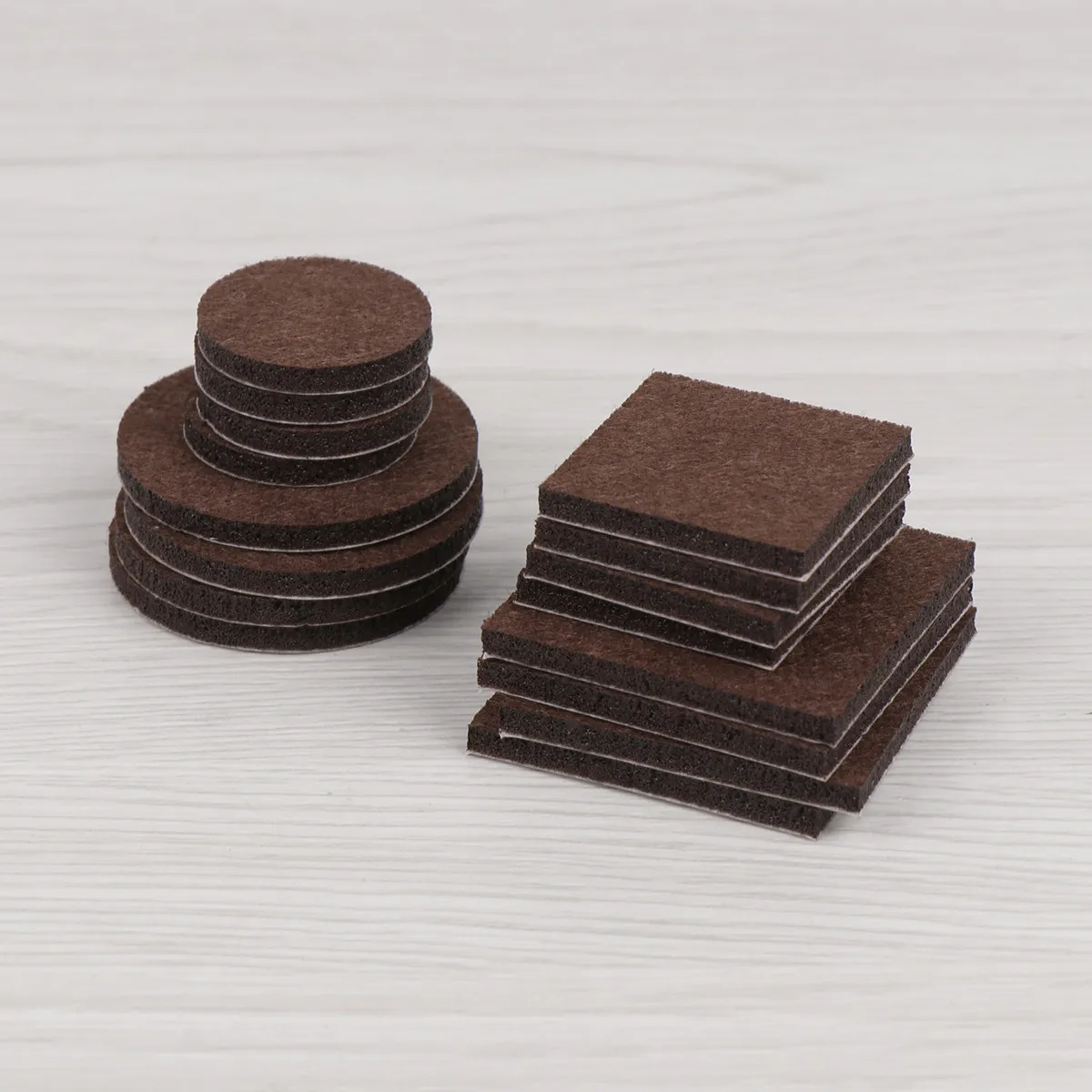 130Pcs 3mm Felt Furniture Pads Non-Slip Table Stool Leg Protectors Durable and Wear-Resistant Dark Brown