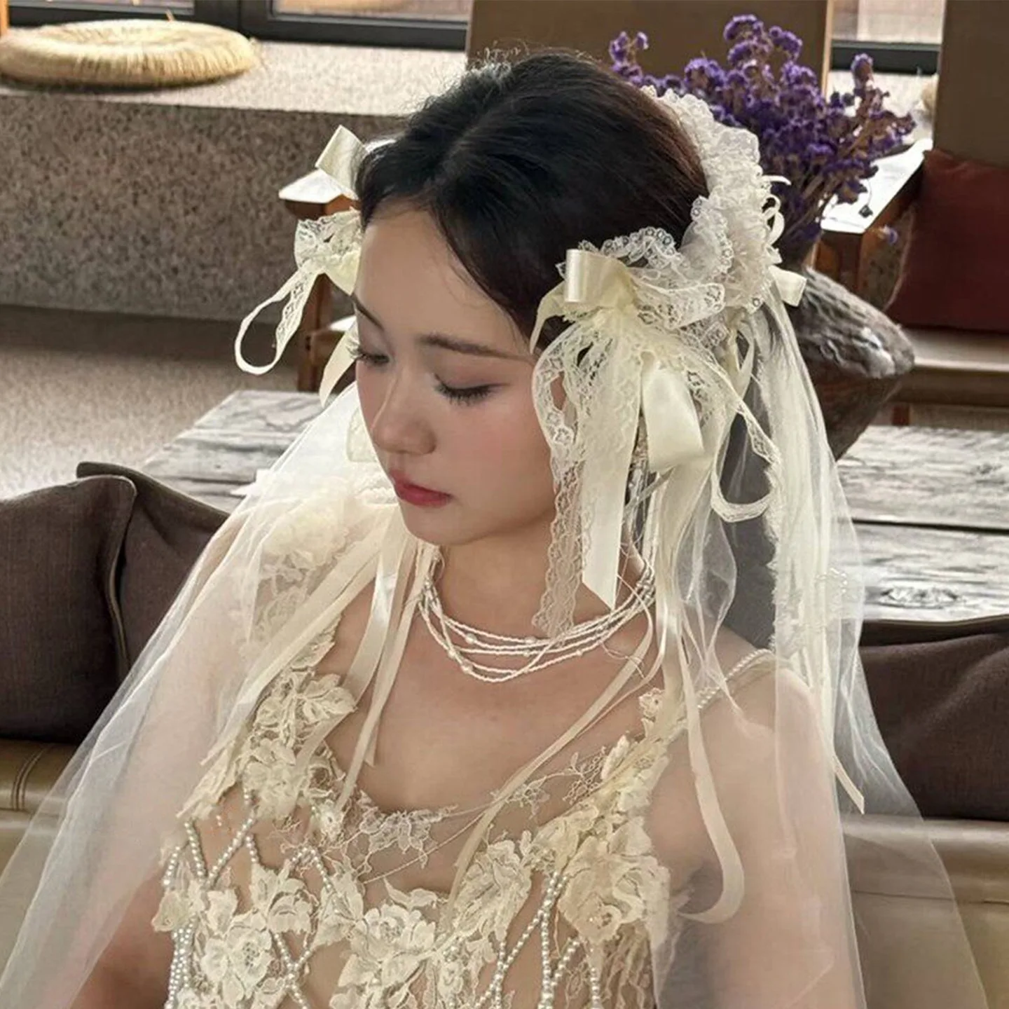 French retro chic high-end lace-trimmed bow headband veil hair accessories for photoshoots  and bridal headpieces