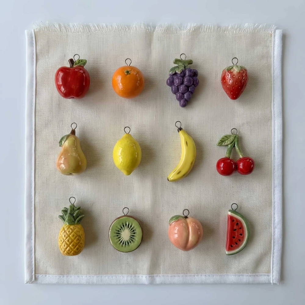 316 Edelstahl Wasserdichte Farbbeständige Beliebte DIY-Anhänger-Charms für Schmuck (Apfel, Banane, Traube) – Detail 4