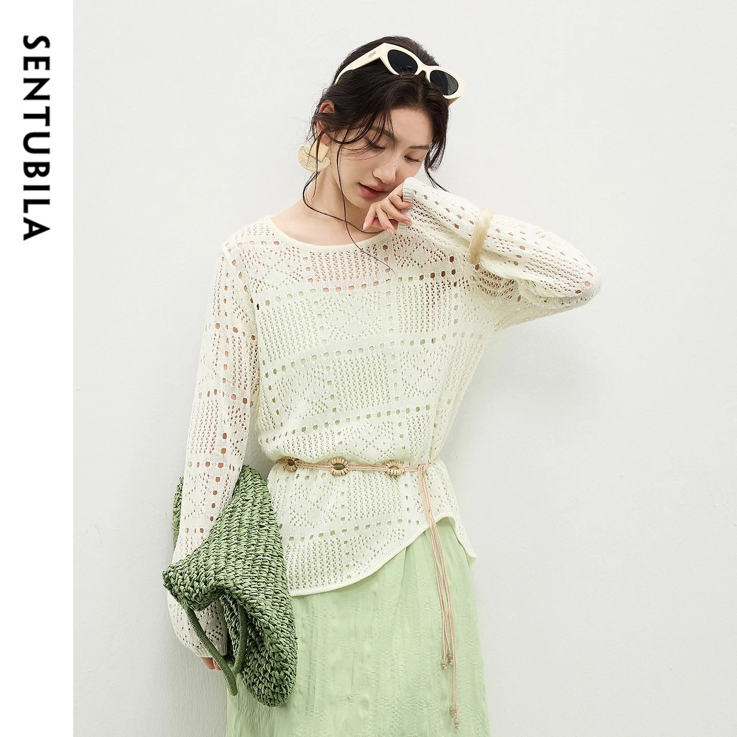 

SENTUBILA Women's Round Neck Knit Pullover 2026 Spring New Minimalist Geometric Cut Out Asymmetrical Hem Loose Sweater W61EE6034