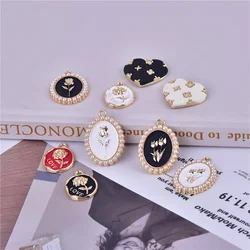10pcs Irregular Round Heart-shaped Flower Disc Pendant Alloy Charm Necklace Pendants Jewelry Crafts Wholesale