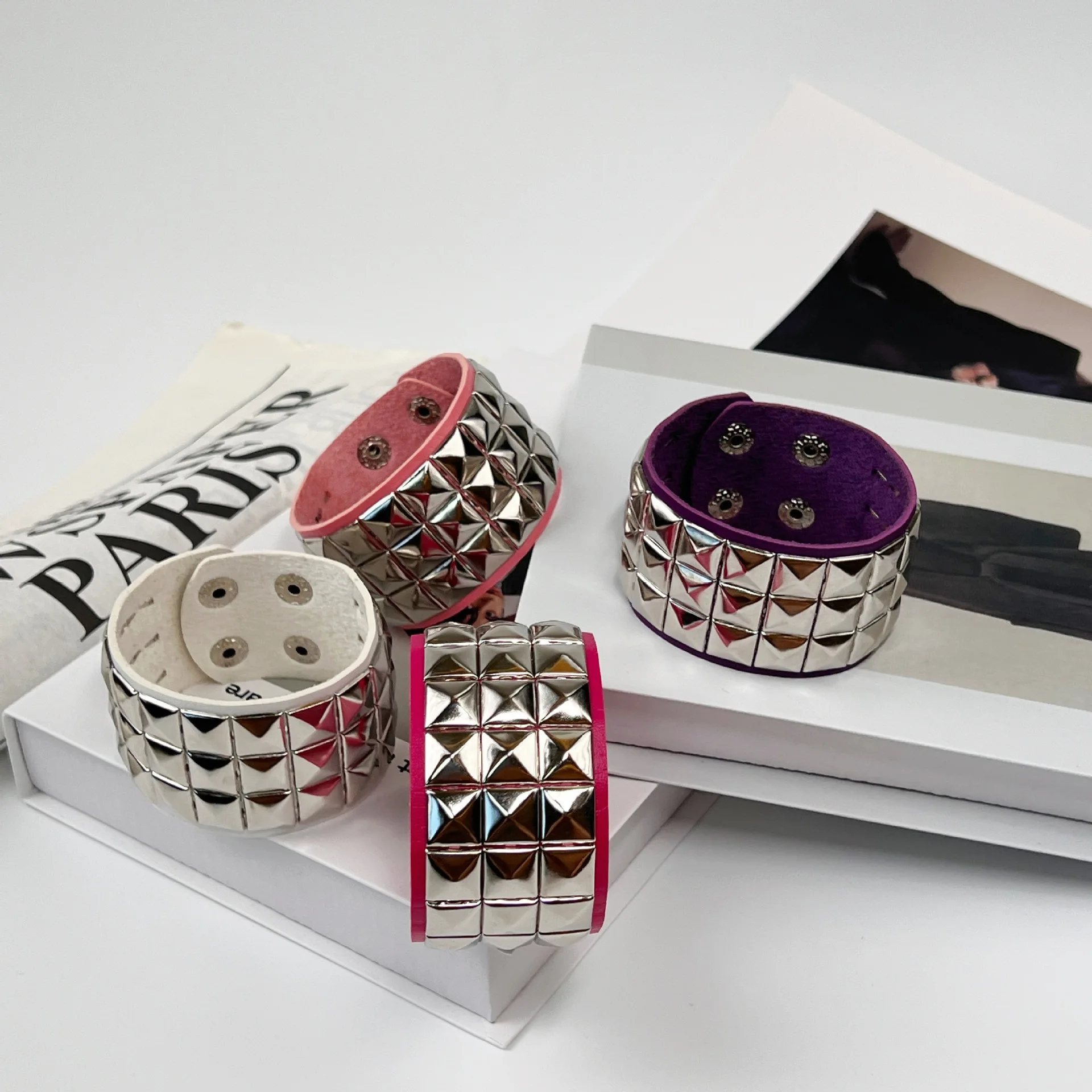 Women's Punk Square Pyramid Studded PU Leather Bracelet Adjustable Rivet Wristband Trendy Casual Fashion Jewelry for Party Gift